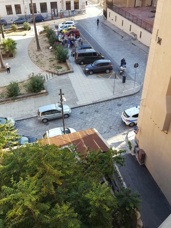 Casa Cattedrale Apartment ปาแลร์โม ภายนอก รูปภาพ